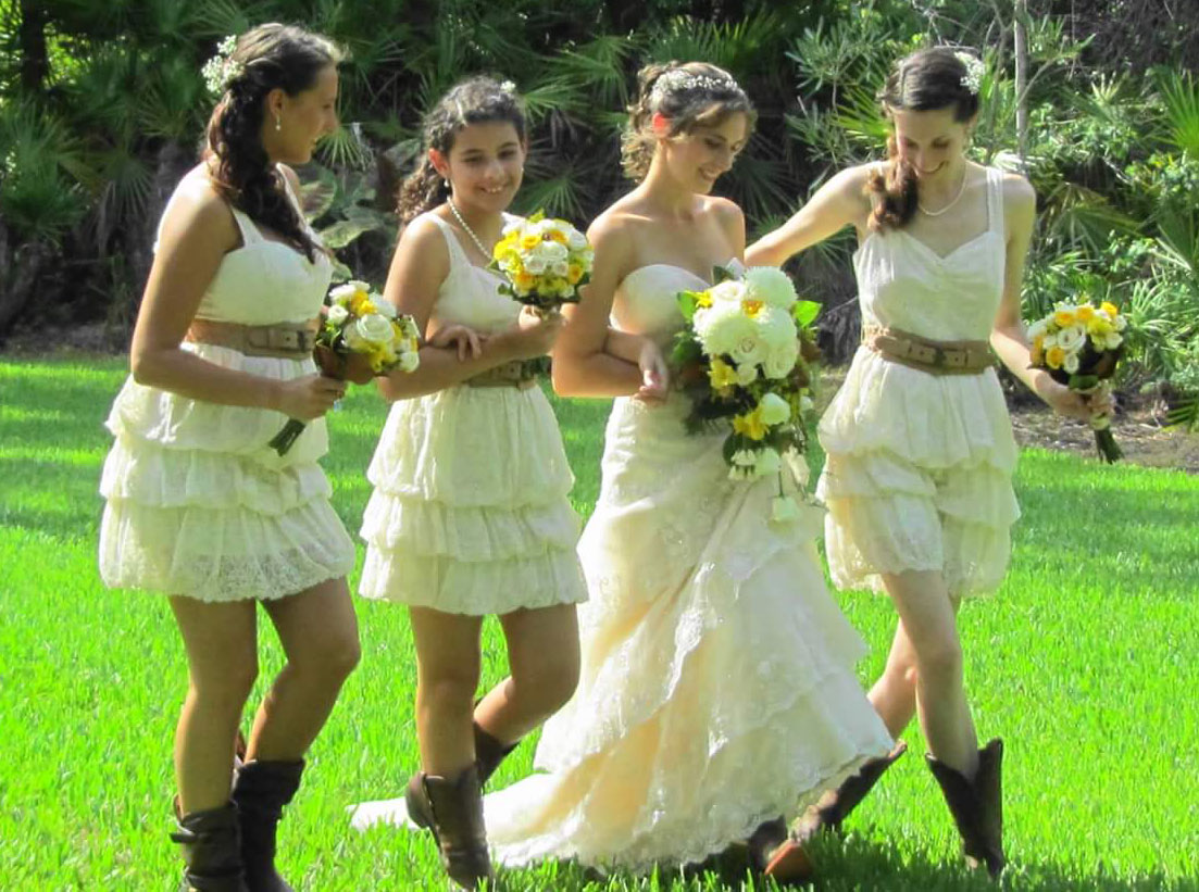 girls at wedding girls at wedding